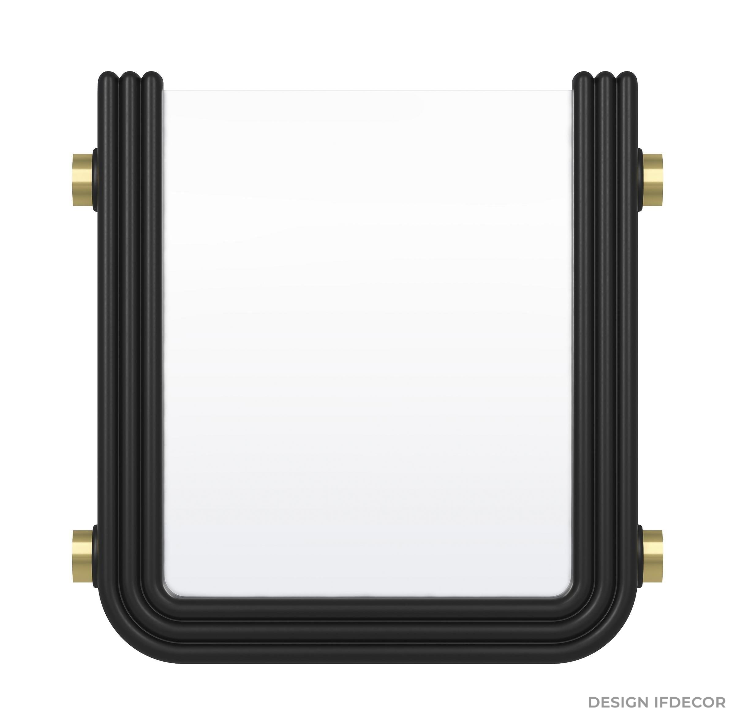 зеркало в черной раме